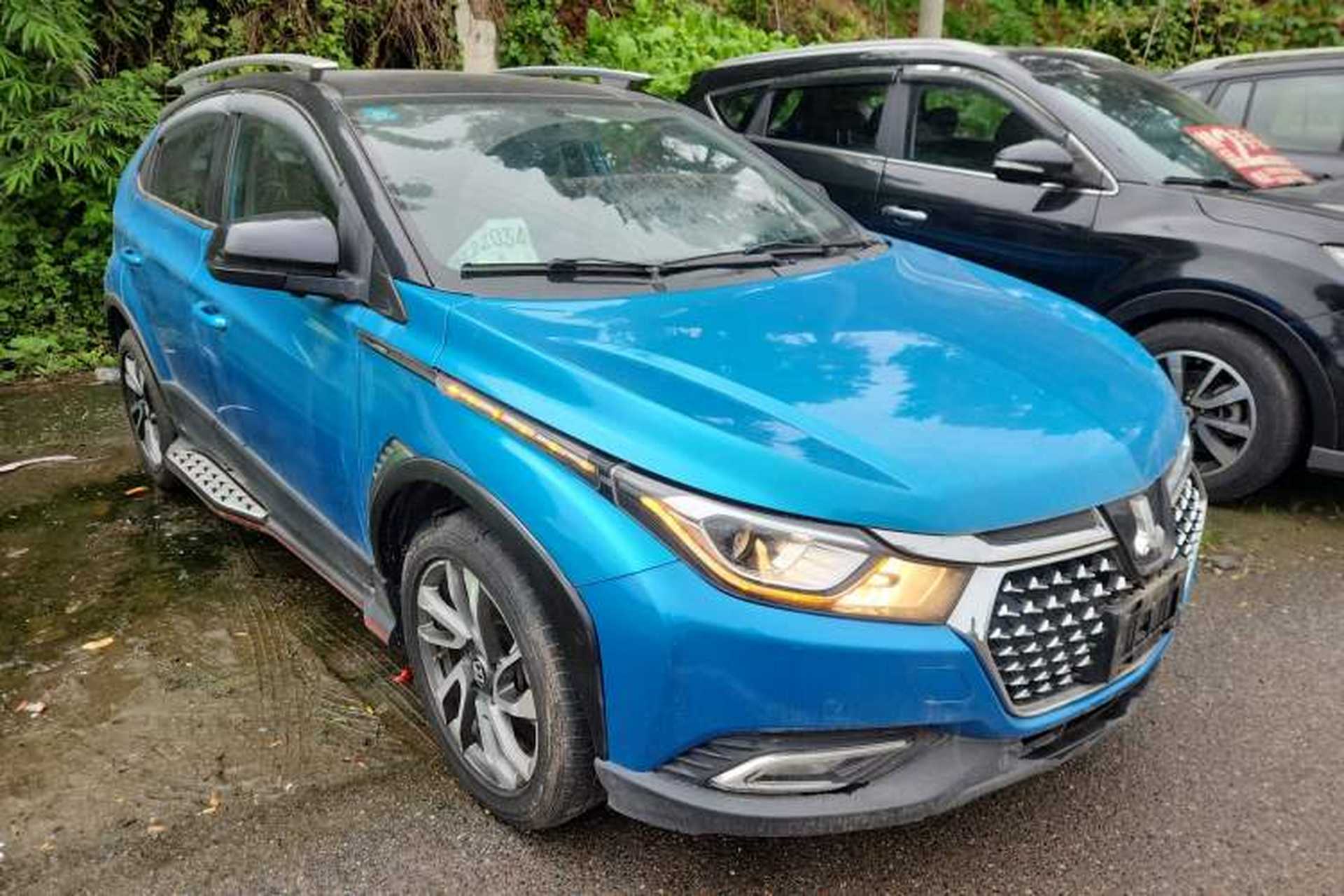 Used Luxgen U5 SUV 2017 1.6L CVT Jazz Edition Front Right 45 Deg