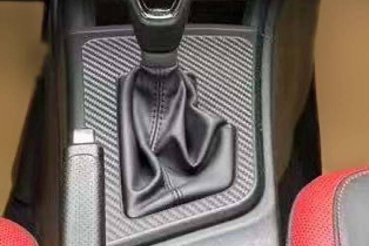 Used Luxgen U5 SUV 2017 1.6L CVT Flagship Edition Gear Lever