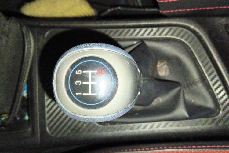 Used Luxgen U5 SUV 2017 1.6L Manual Jazz Edition Gear Lever