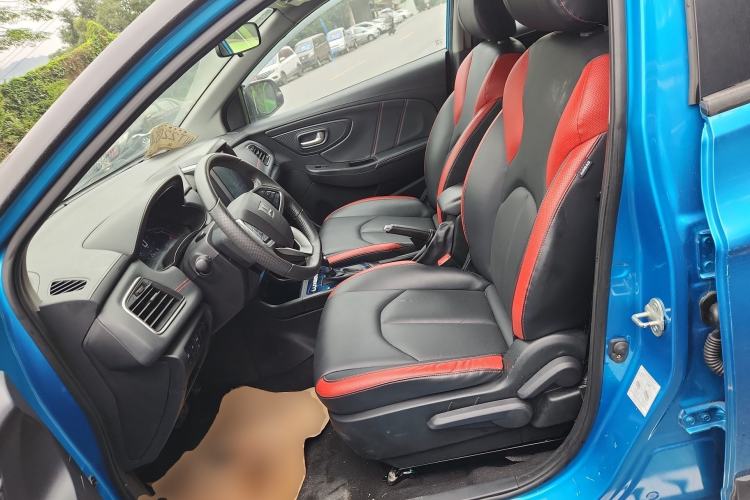 Used Luxgen U5 SUV 2017 1.6L CVT Jazz Edition Left Front Seat