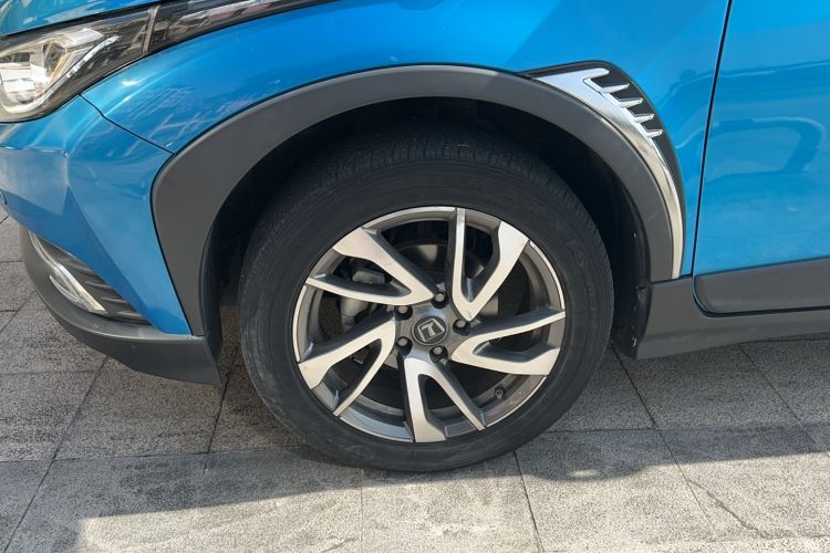 Used Luxgen U5 SUV 2017 1.6L CVT Jazz Edition Left Front Wheel Hub