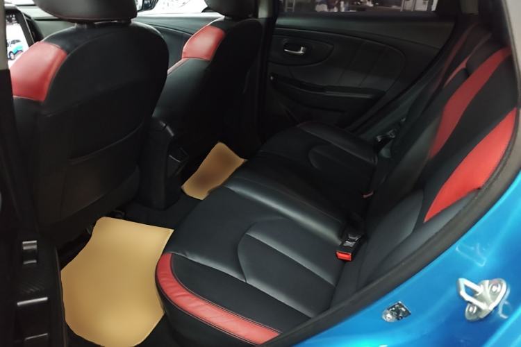 Used Luxgen U5 SUV 2017 1.6L CVT Flagship Edition Left Rear Seat