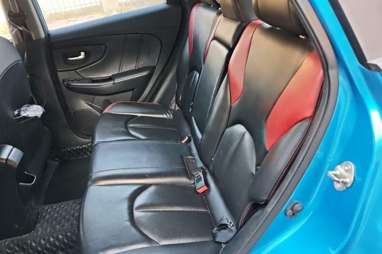 Used Luxgen U5 SUV 2017 1.6L CVT Jazz Edition Left Rear Seat