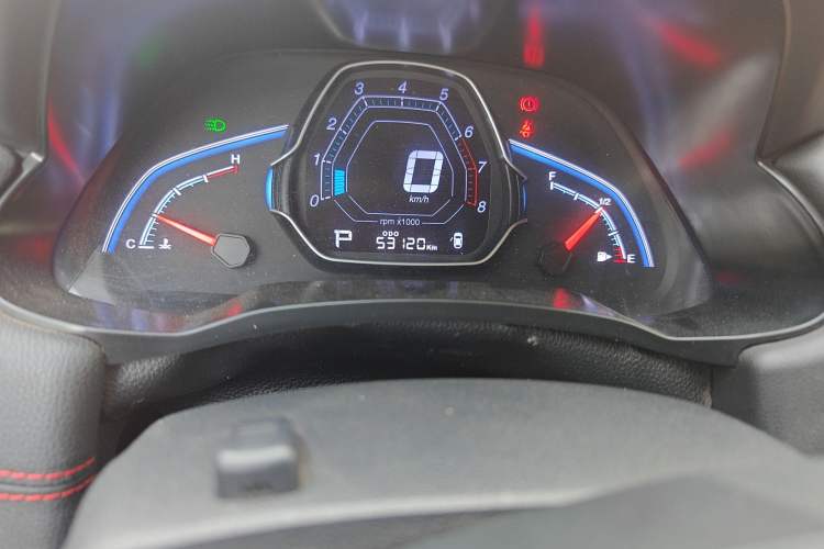 Used Luxgen U5 SUV 2017 1.6L CVT Prestige Edition Odometer Close Up