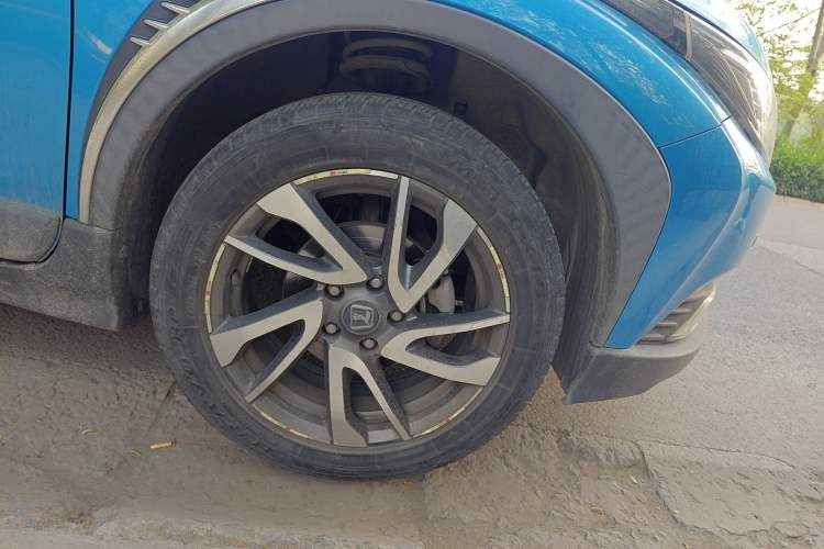 Used Luxgen U5 SUV 2017 1.6L CVT Prestige Edition Right Front Wheel Hub