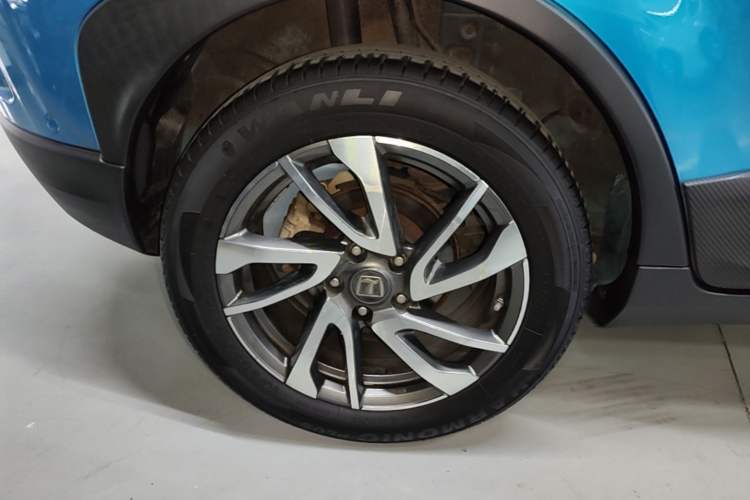 Used Luxgen U5 SUV 2017 1.6L CVT Flagship Edition Right Rear Wheel Hub