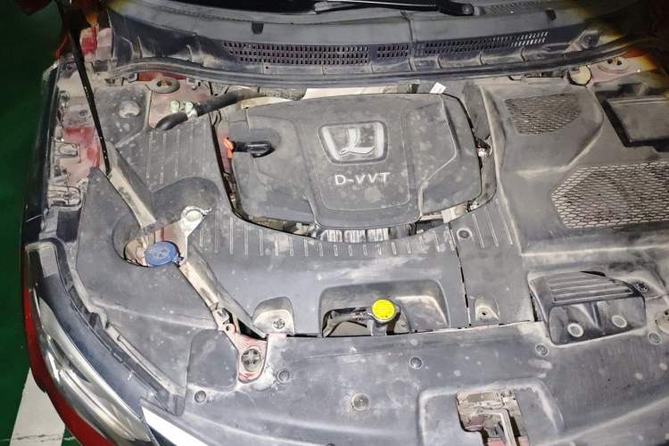 Used Luxgen U5 SUV 2017 1.6L CVT Prestige Edition Engine Bay Right