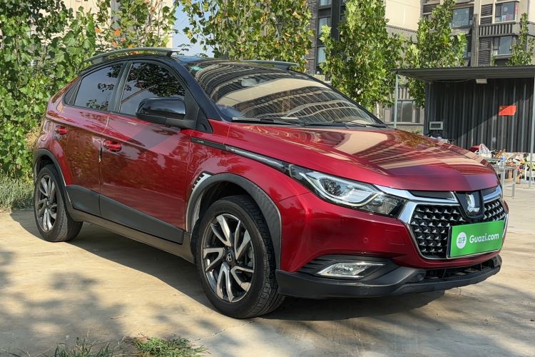 Used Luxgen U5 SUV 2017 1.6L CVT Jazz Edition Exterior 2