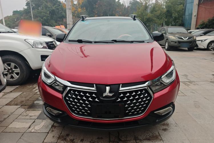Used Luxgen U5 SUV 2017 1.6L Manual Knight Edition Front