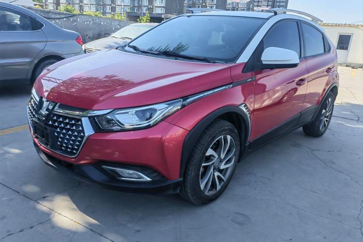 Used Luxgen U5 SUV 2017 1.6L CVT Jazz Edition Guazi used car, China used car export, Used car for sale, Used cars, Cheapest cars for sale