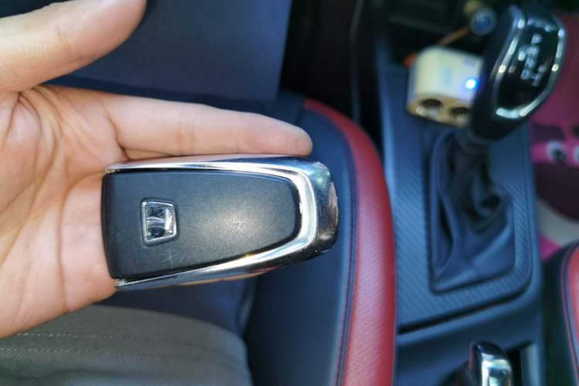 Used Luxgen U5 SUV 2017 1.6L CVT Jazz Edition Interior 1