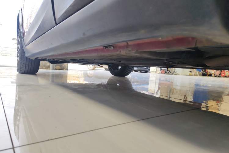 Used Luxgen U5 SUV 2017 1.6L CVT Prestige Edition Left Side Sill