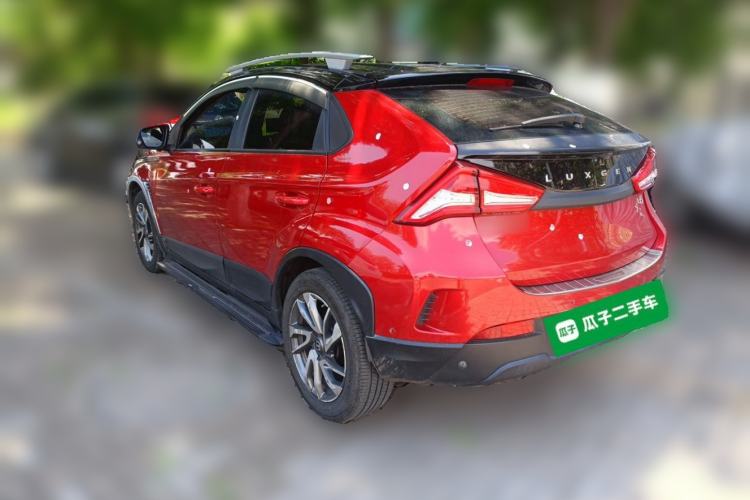 Used Luxgen U5 SUV 2017 1.6L CVT Flagship Edition Rear Left 45 Deg