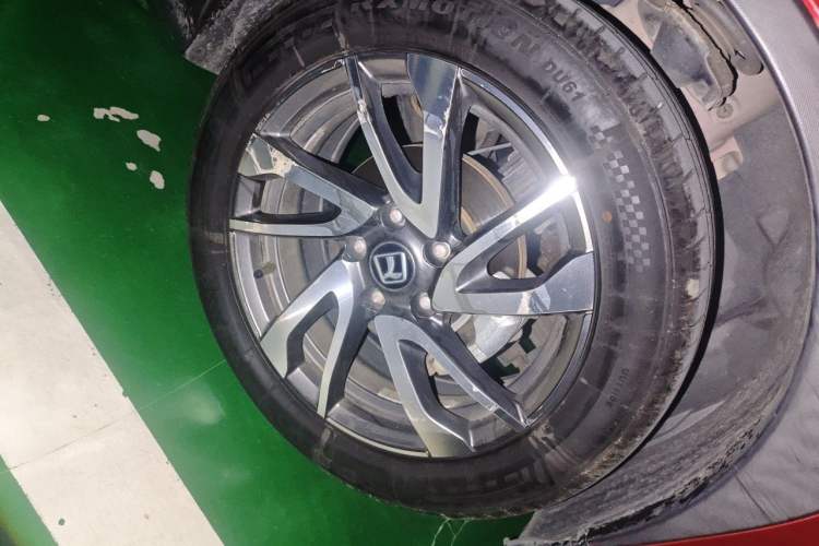 Used Luxgen U5 SUV 2017 1.6L CVT Prestige Edition Right Front Wheel Hub