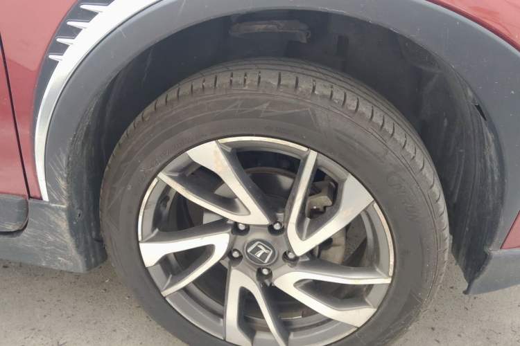 Used Luxgen U5 SUV 2017 1.6L CVT Knight Edition Right Front Wheel Hub