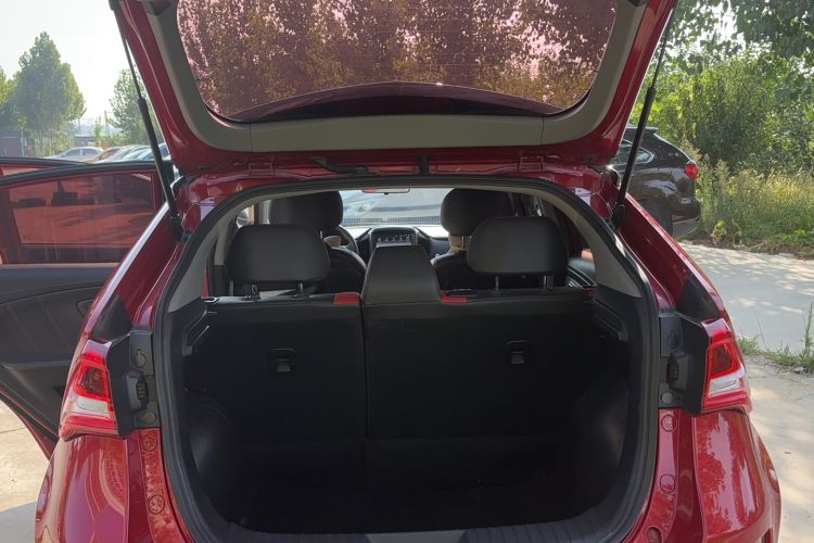 Used Luxgen U5 SUV 2017 1.6L CVT Jazz Edition Trunk
