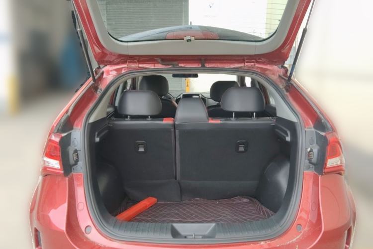 Used Luxgen U5 SUV 2017 1.6L CVT Knight Edition Trunk