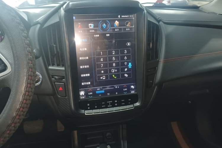 Used Luxgen U5 SUV 2017 1.6L CVT Flagship Edition Audio And AC Panel
