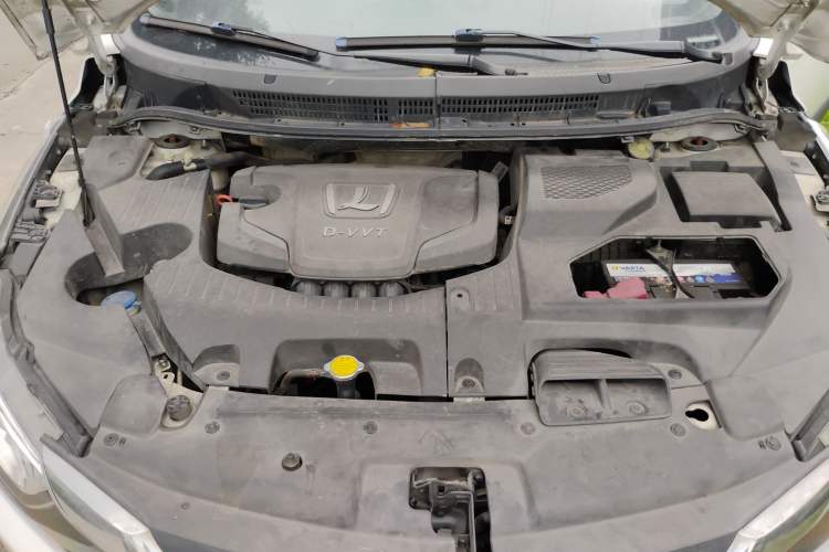 Used Luxgen U5 SUV 2017 1.6L CVT Jazz Edition Engine Bay