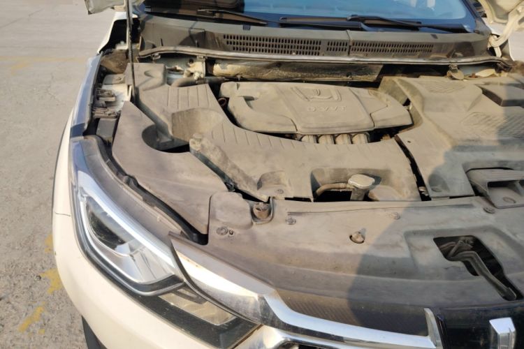 Used Luxgen U5 SUV 2017 1.6L CVT Knight Edition Engine Bay Right
