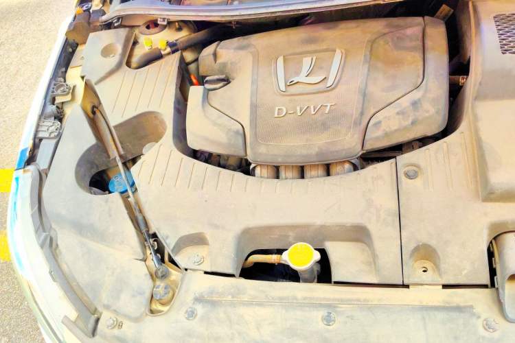 Used Luxgen U5 SUV 2017 1.6L CVT Prestige Edition Engine Bay Right