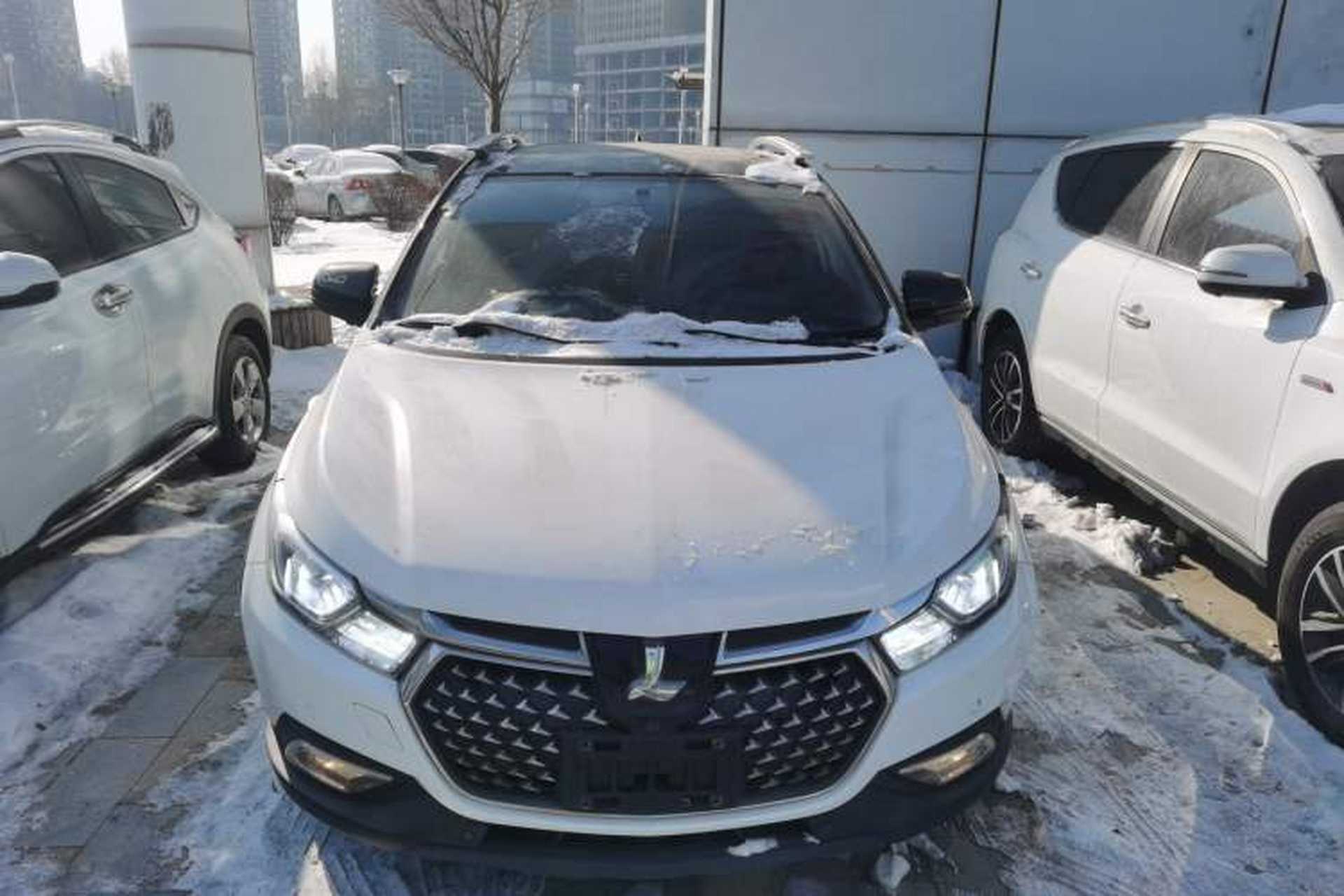 Used Luxgen U5 SUV 2017 1.6L CVT Jazz Edition Exterior 1