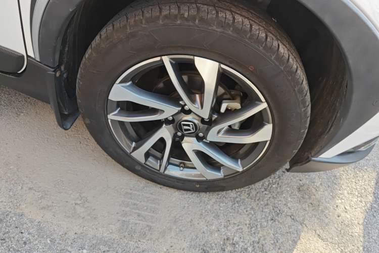 Used Luxgen U5 SUV 2017 1.6L CVT Flagship Edition Exterior 7