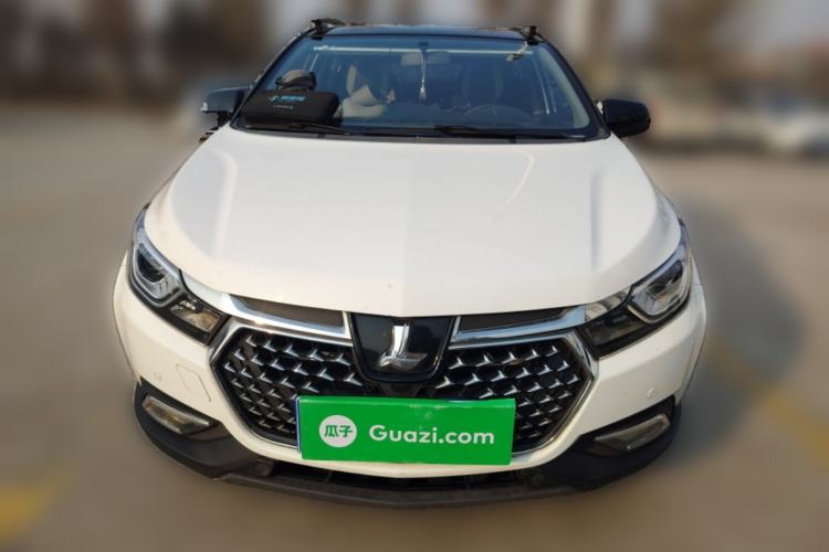 Used Luxgen U5 SUV 2017 1.6L CVT Knight Edition Front