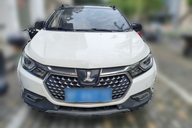 Used Luxgen U5 SUV 2017 1.6L CVT Jazz Edition Front
