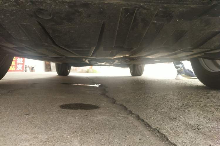 Used Luxgen U5 SUV 2017 1.6L Manual Knight Edition Front Bumper Underside