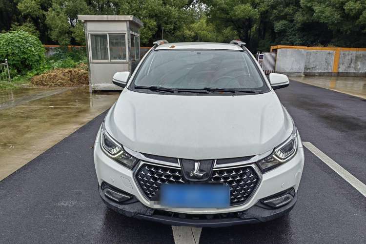 Used Luxgen U5 SUV 2017 1.6L CVT Knight Edition Front