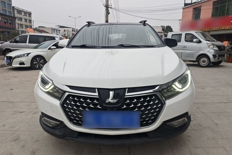 Used Luxgen U5 SUV 2017 1.6L CVT Prestige Edition Front