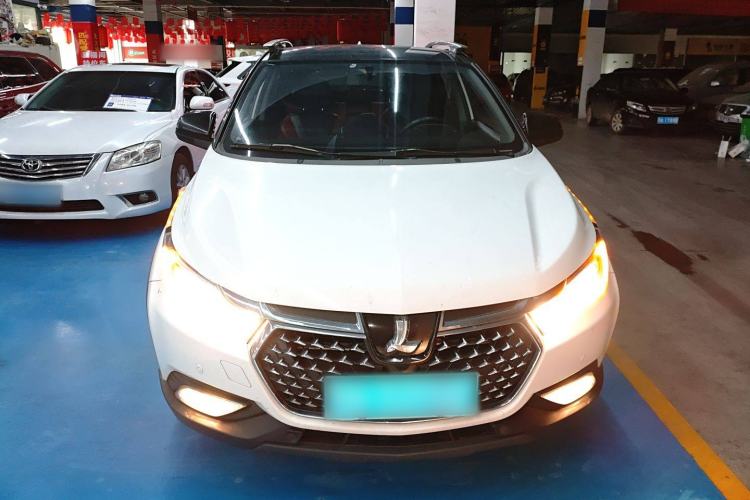 Used Luxgen U5 SUV 2017 1.6L CVT Knight Edition Front