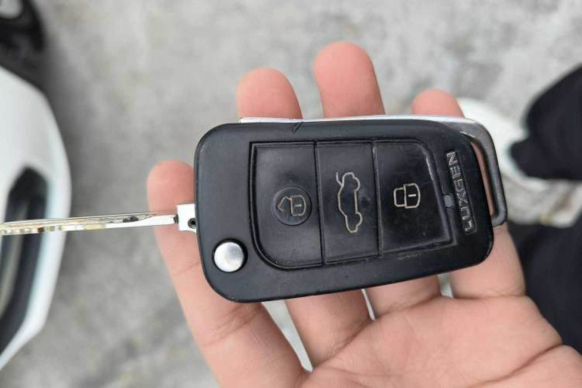 Used Luxgen U5 SUV 2017 1.6L Manual Knight Edition Interior 1