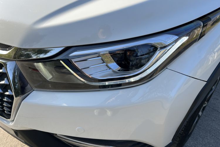 Used Luxgen U5 SUV 2017 1.6L CVT Jazz Edition Left Front Headlight