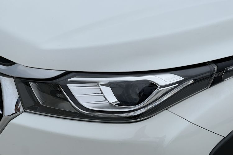 Used Luxgen U5 SUV 2017 1.6L CVT Jazz Edition Left Front Headlight