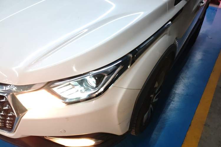 Used Luxgen U5 SUV 2017 1.6L CVT Knight Edition Left Front Headlight