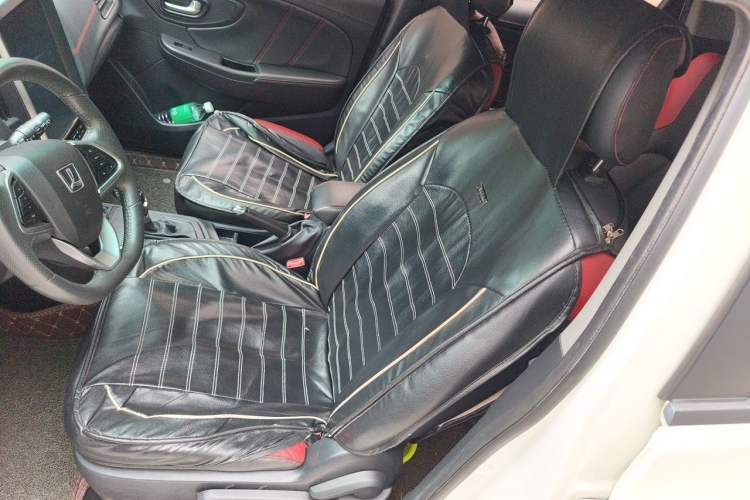 Used Luxgen U5 SUV 2017 1.6L CVT Jazz Edition Left Front Seat