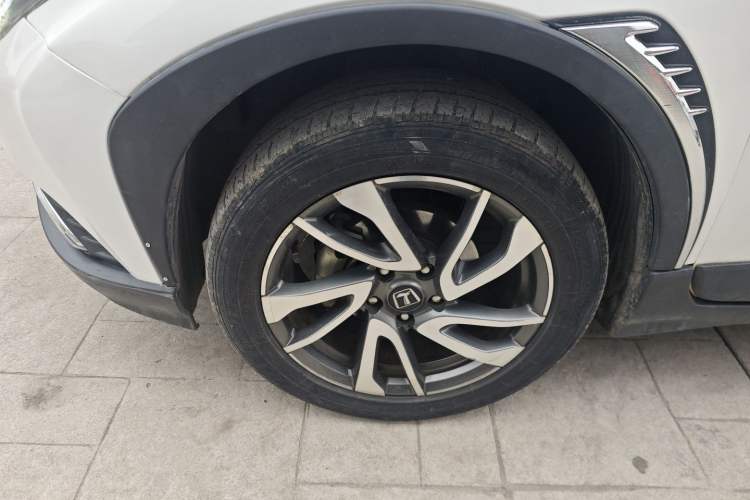 Used Luxgen U5 SUV 2017 1.6L CVT Prestige Edition Left Front Wheel Hub