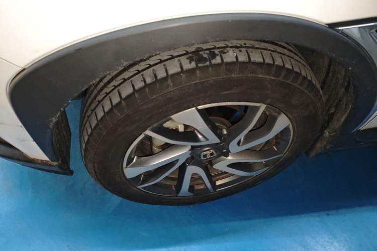 Used Luxgen U5 SUV 2017 1.6L CVT Knight Edition Left Front Wheel Hub