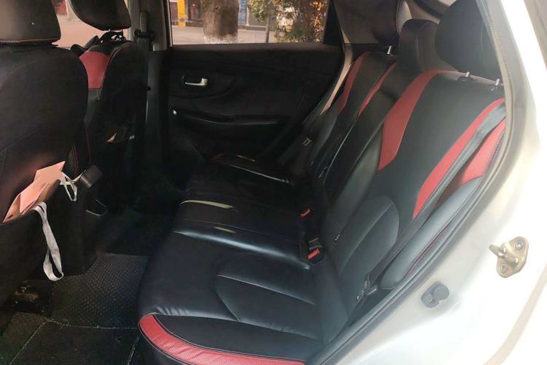 Used Luxgen U5 SUV 2017 1.6L CVT Jazz Edition Left Rear Seat