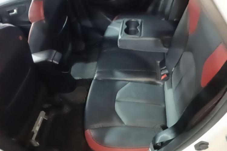 Used Luxgen U5 SUV 2017 1.6L CVT Flagship Edition Left Rear Seat
