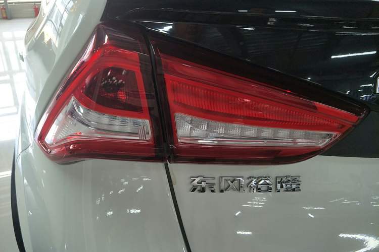 Used Luxgen U5 SUV 2017 1.6L CVT Maxima AR+ Edition Left Rear Taillight
