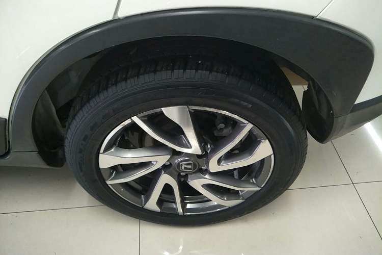 Used Luxgen U5 SUV 2017 1.6L CVT Maxima AR+ Edition Left Rear Wheel Hub