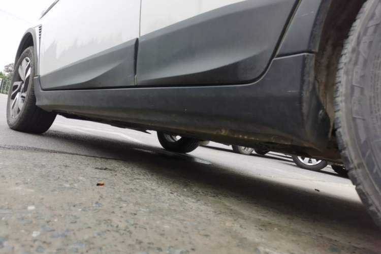 Used Luxgen U5 SUV 2017 1.6L CVT Jazz Edition Left Side Sill
