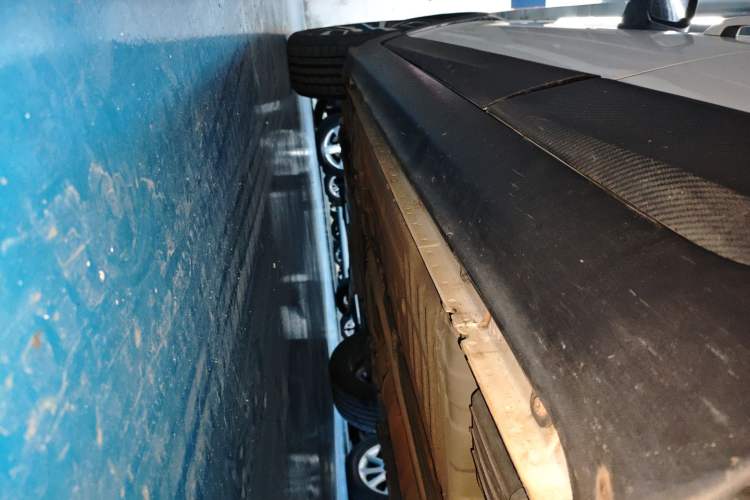 Used Luxgen U5 SUV 2017 1.6L CVT Knight Edition Left Side Sill