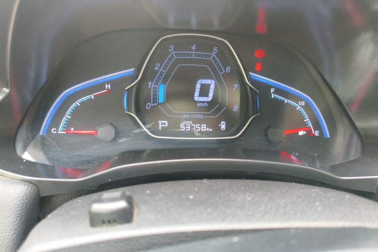 Used Luxgen U5 SUV 2017 1.6L CVT Jazz Edition Odometer Close Up