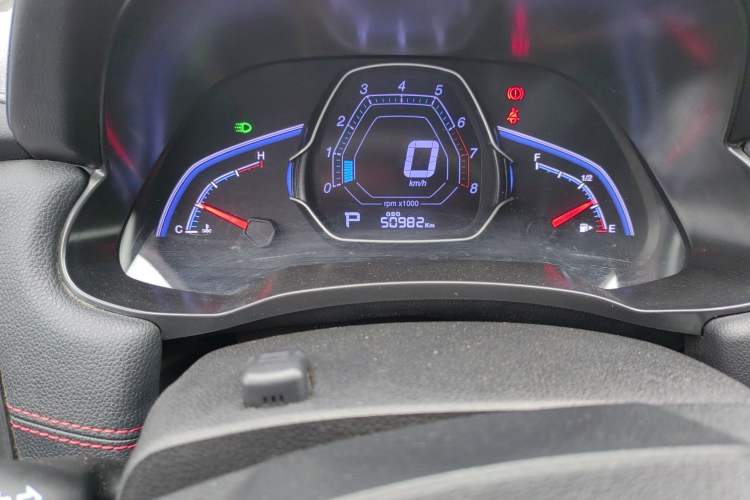 Used Luxgen U5 SUV 2017 1.6L CVT Knight Edition Odometer Close Up