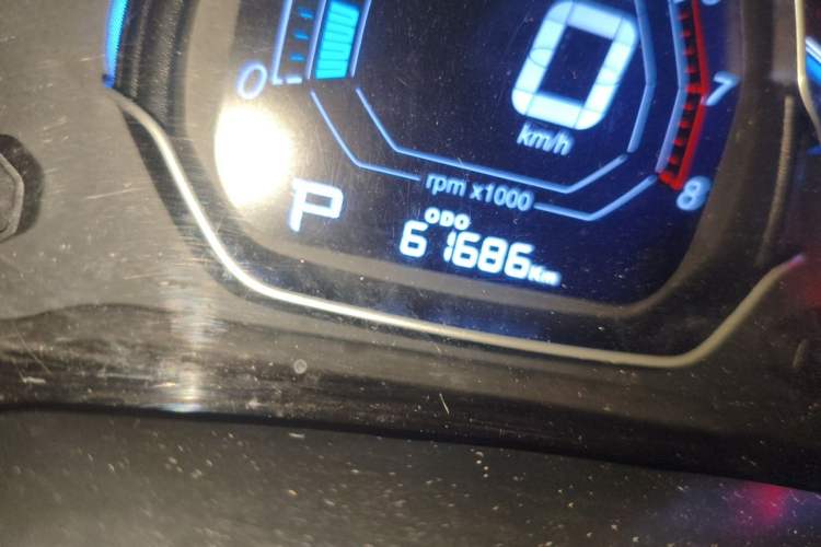 Used Luxgen U5 SUV 2017 1.6L CVT Jazz Edition Odometer Close Up