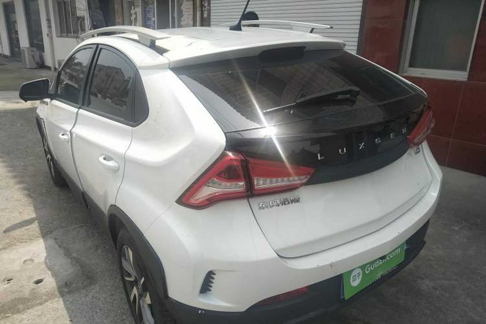 Used Luxgen U5 SUV 2017 1.6L Manual Knight Edition Rear Left 45 Deg
